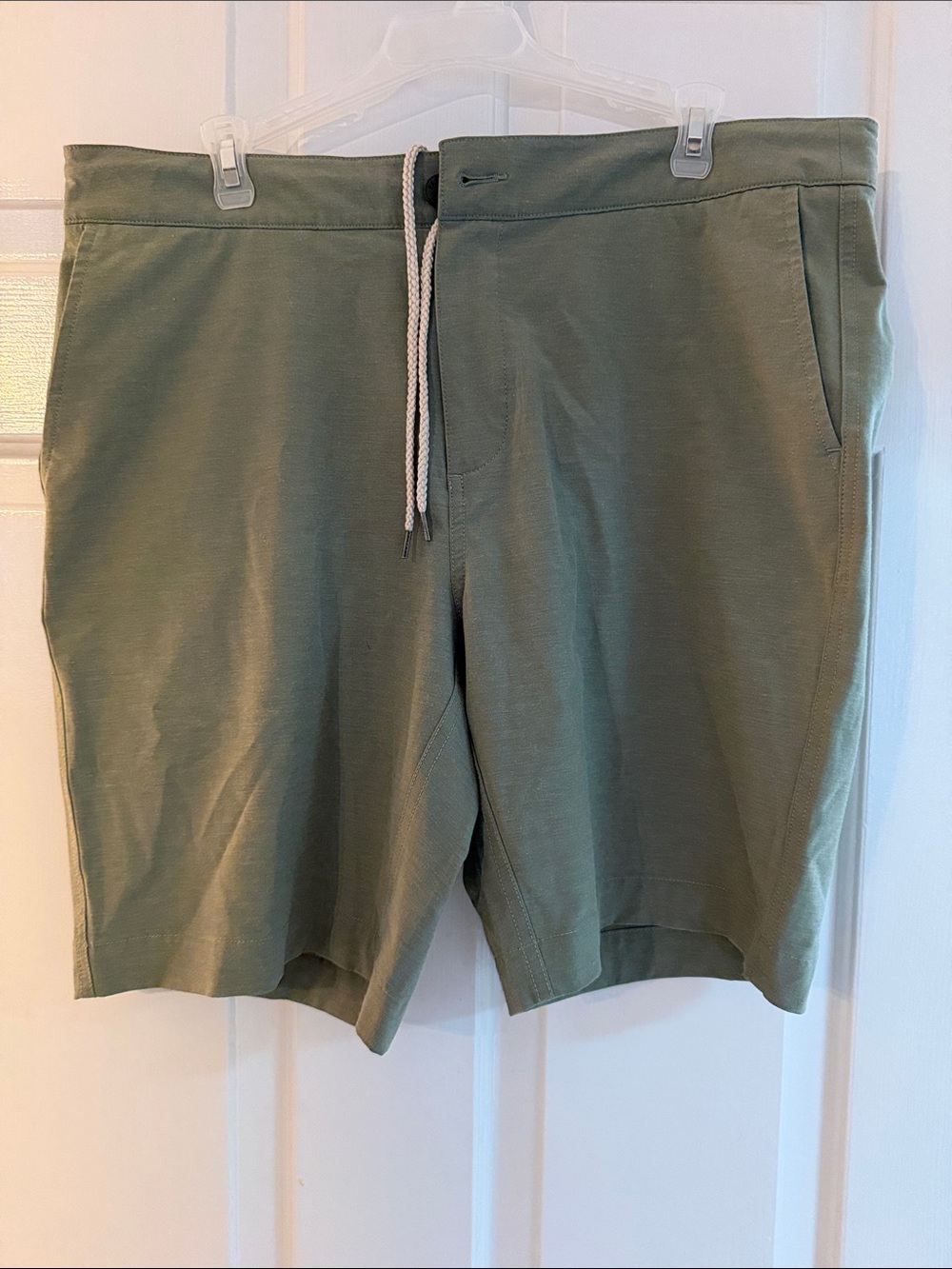 Faherty Olive Green Knit Drawstring Athletic Shorts